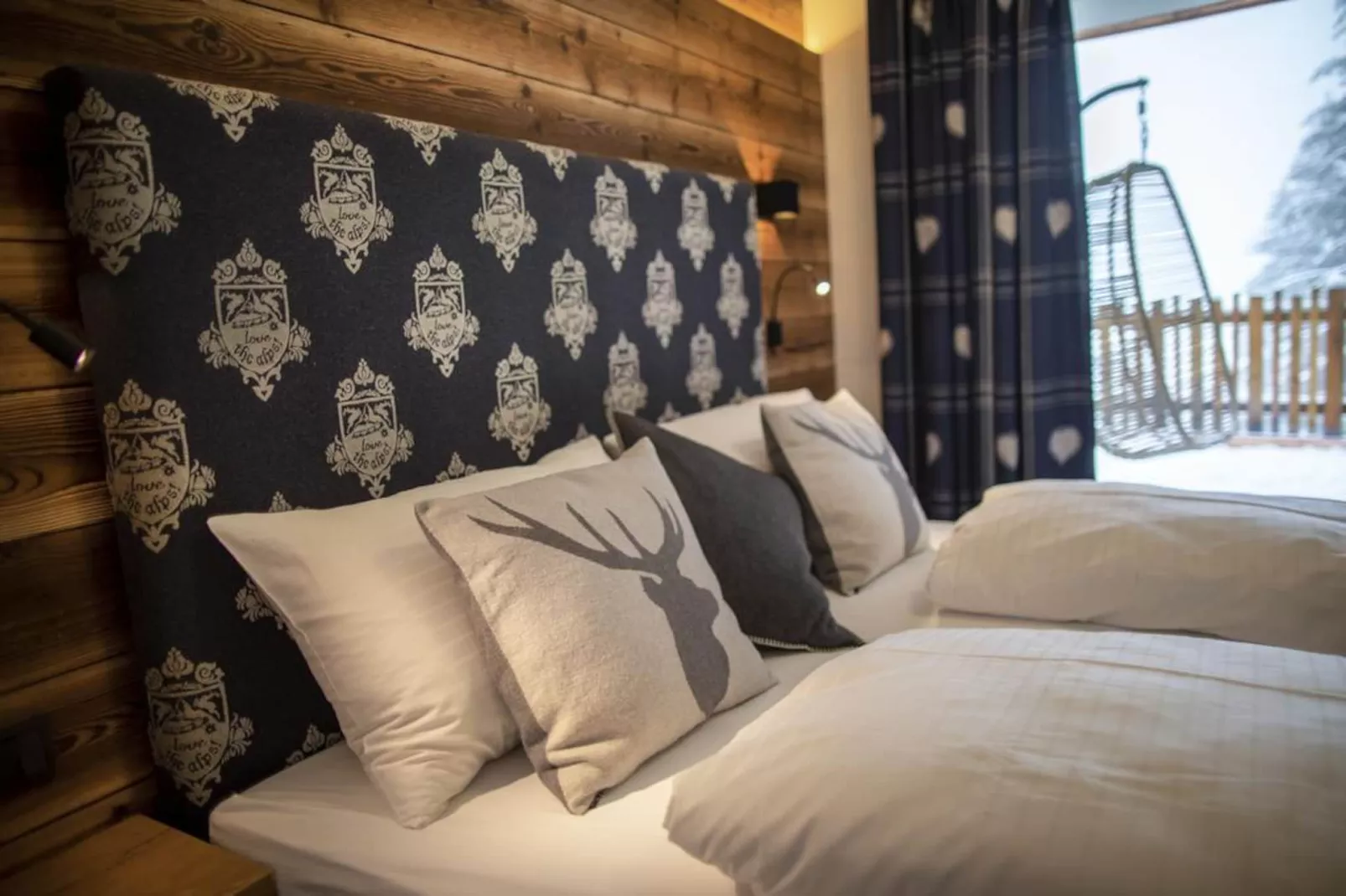 Nationalpark Chalet Schneespitze-Bedroom