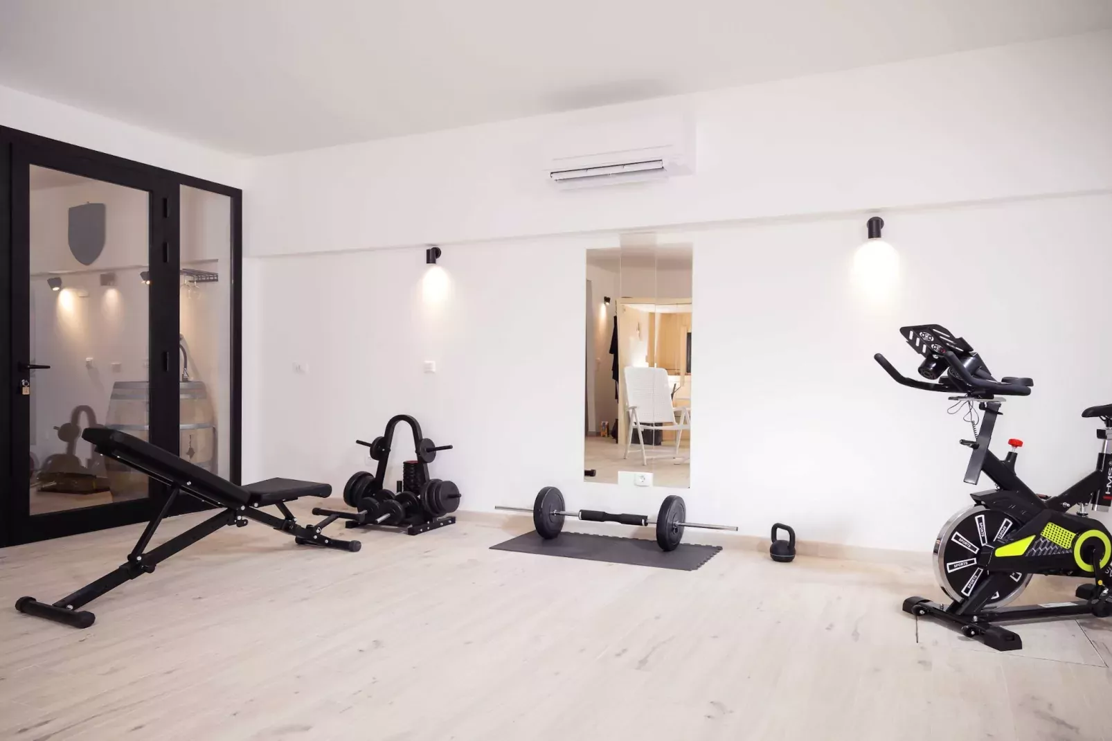Villa Luce di Mare - Three Bedroom Villa with Pool-Gym