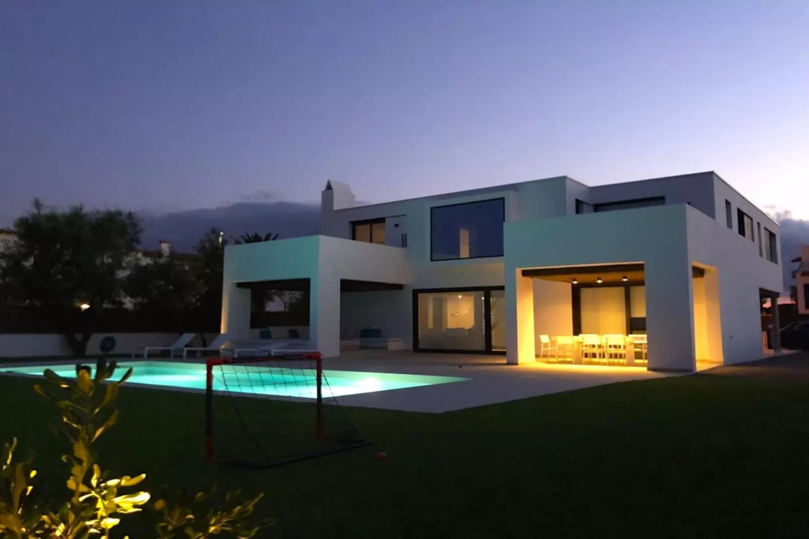 VILLA PINELL-Outdoor