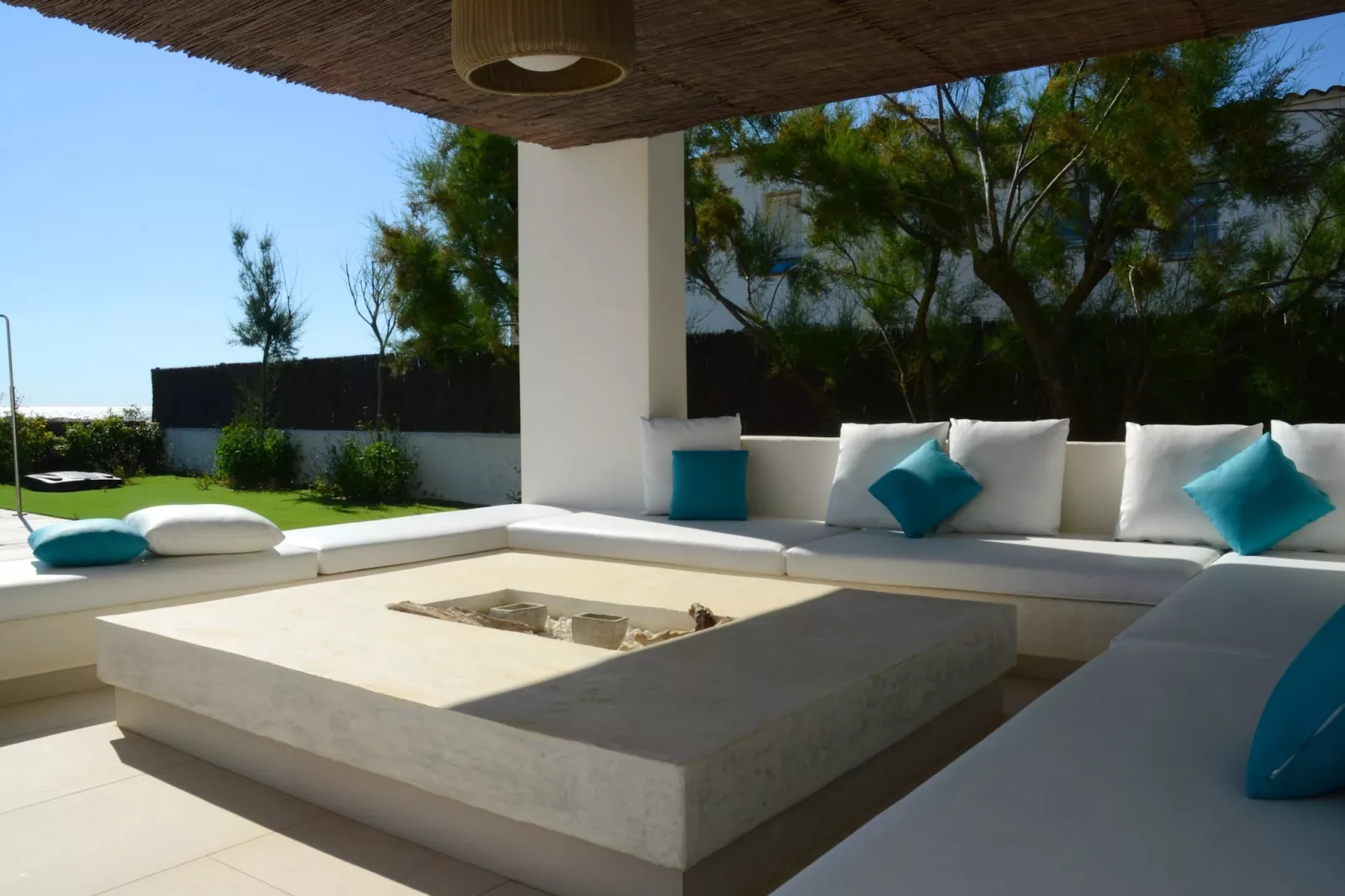 VILLA PINELL-Terrace