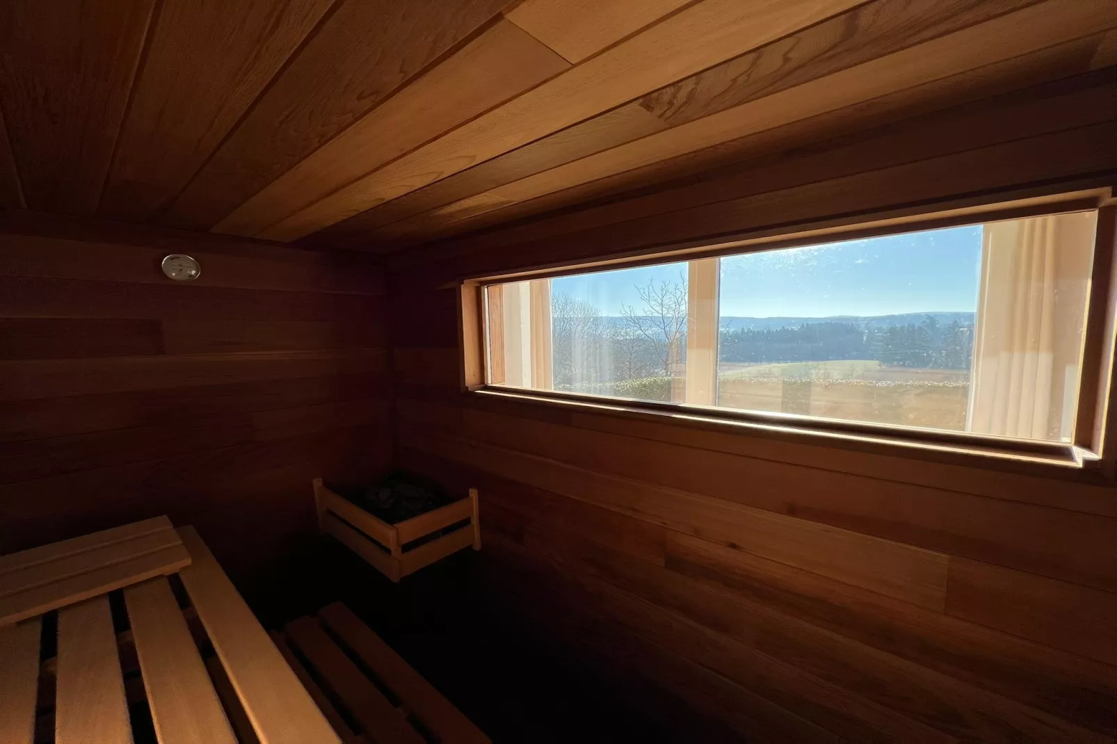 Schöne freistehende Villa mit Sauna in Érezée-Wellness