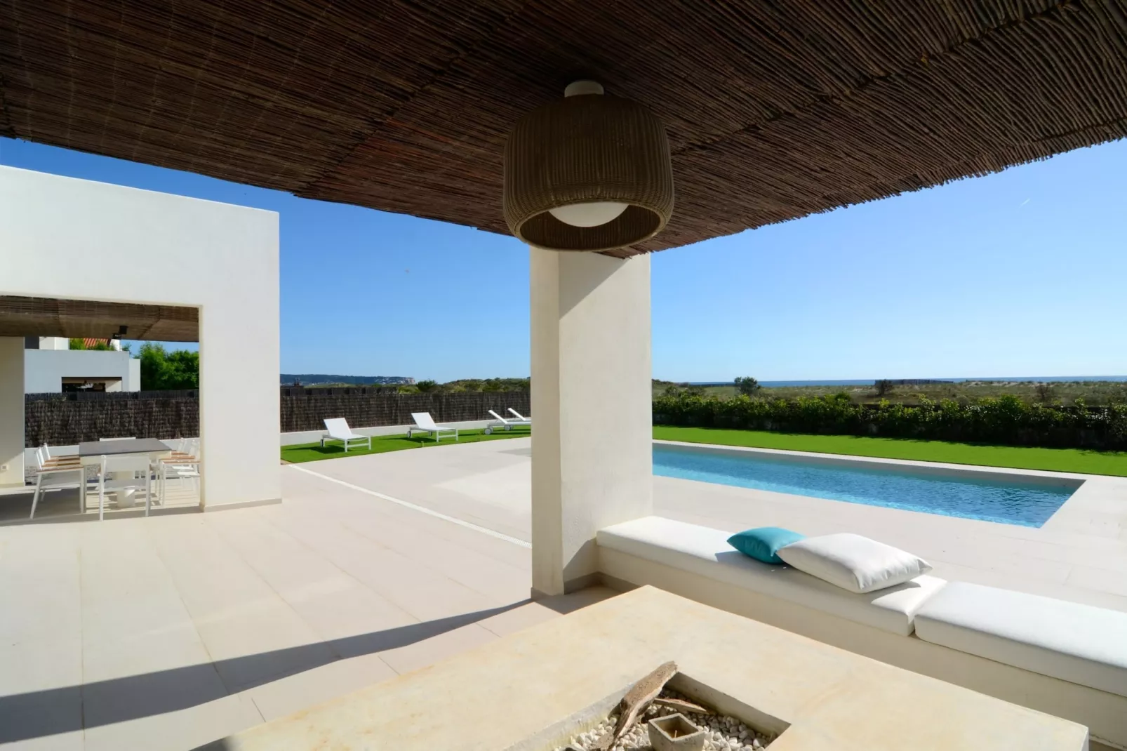 VILLA PINELL-Terrace
