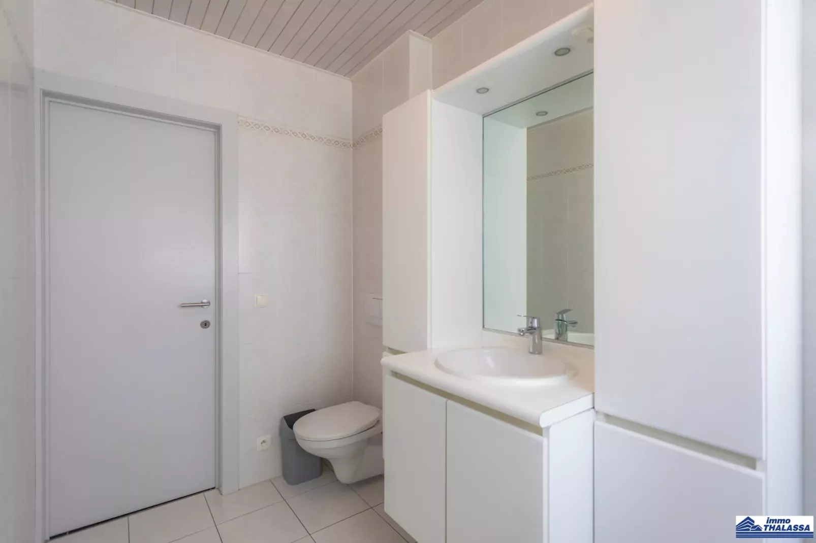 At Home-Salle de bain