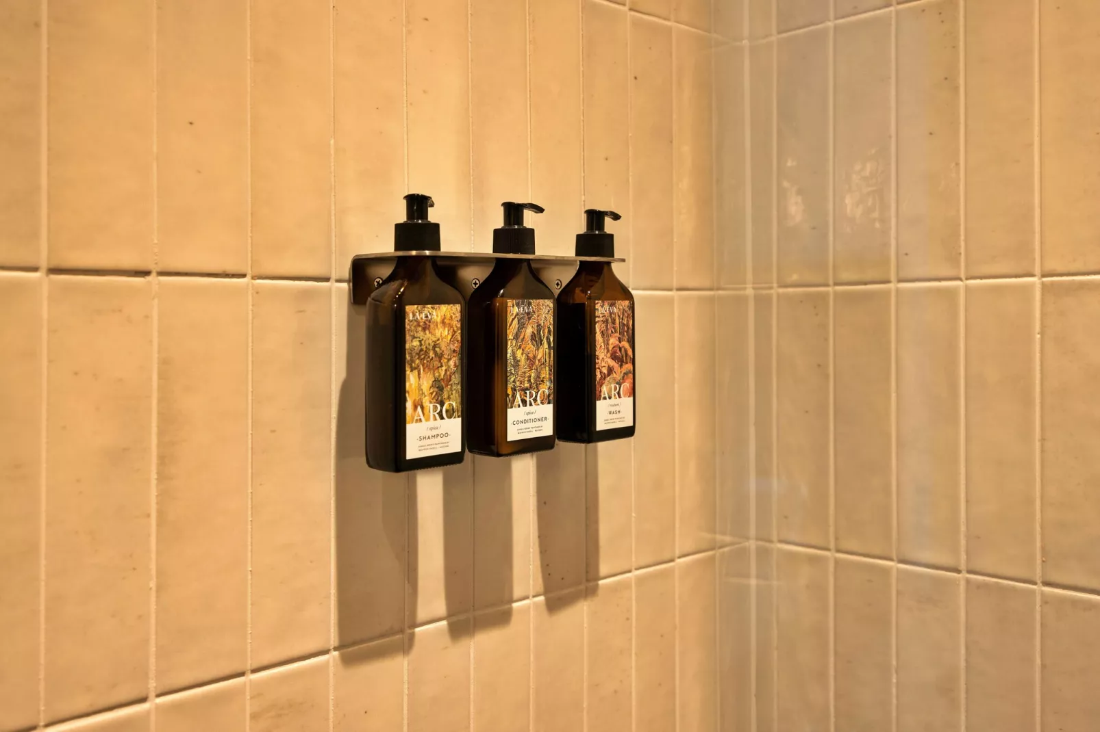ARC Peaks-Bathroom