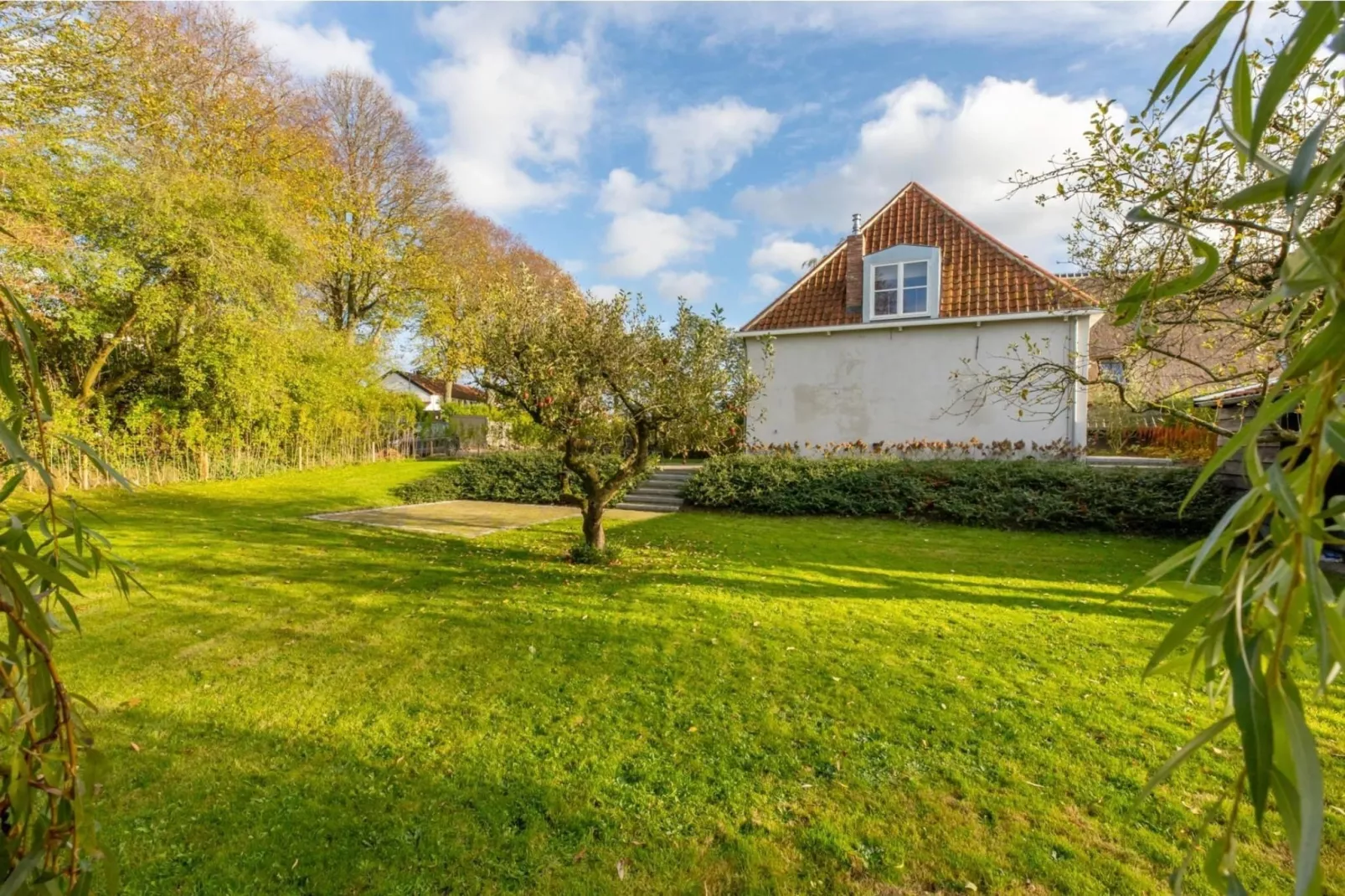 Vakantiehuis 'Boerderij Molenhof' - Stationsweg 5  Heinkenszand-Gardens summer