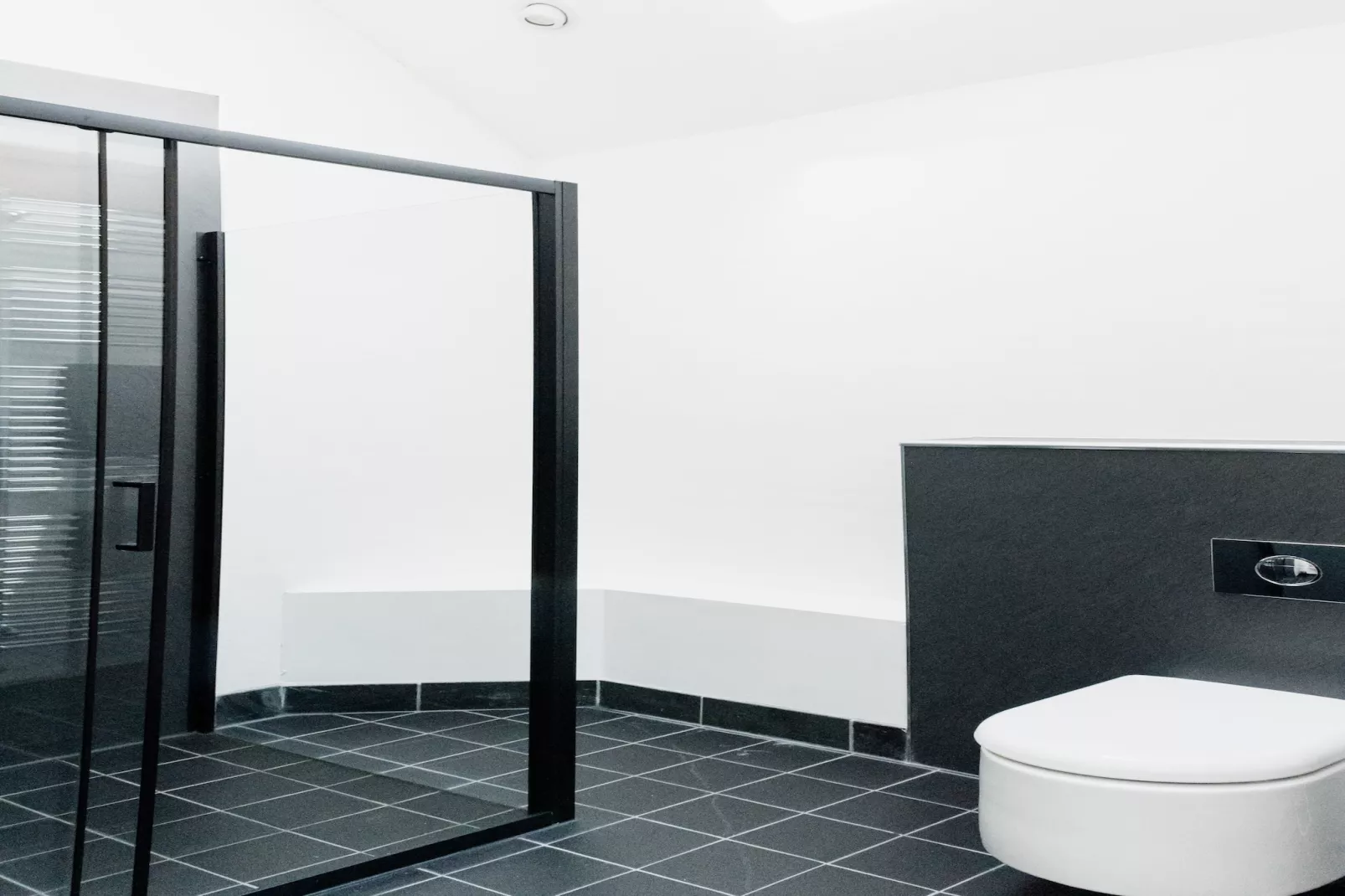 The Welsh Barn-Bathroom