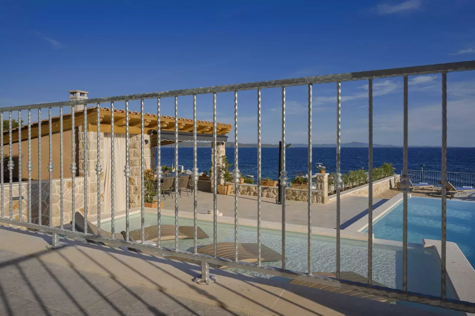 Villa Luce di Mare - Three Bedroom Villa with Pool-Terrace