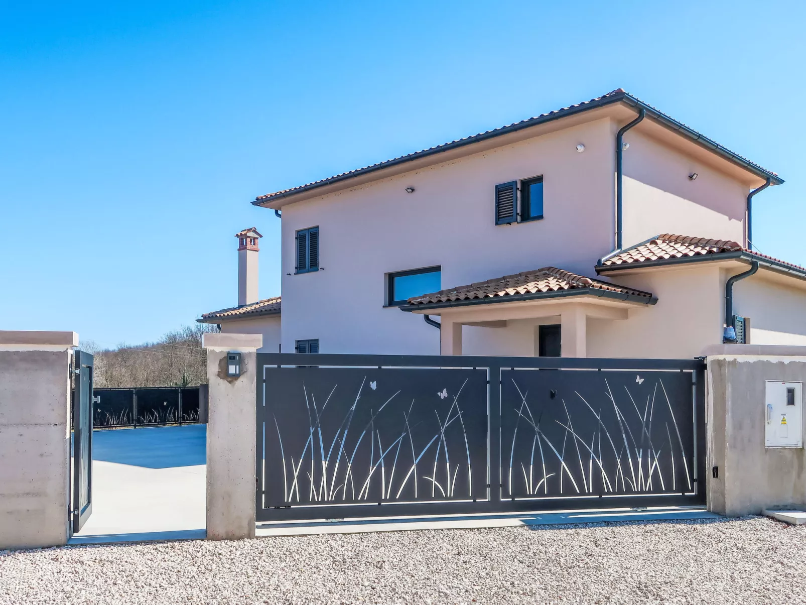 Villa Temelia-Outside