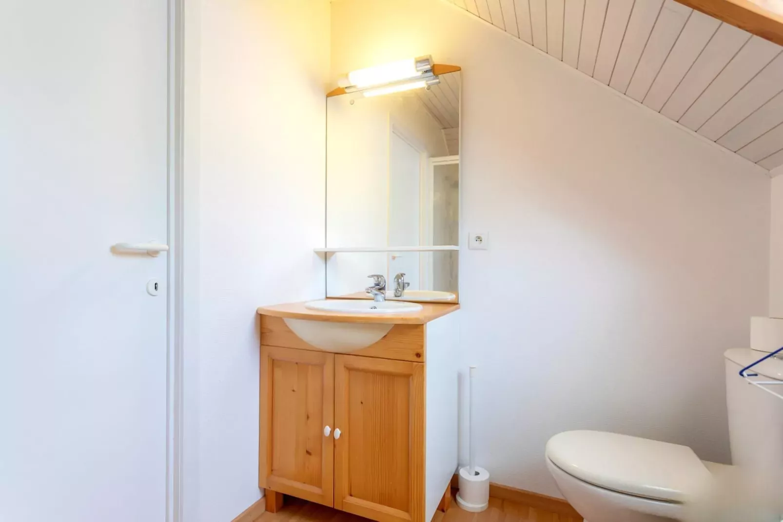 At Home-Salle de bain