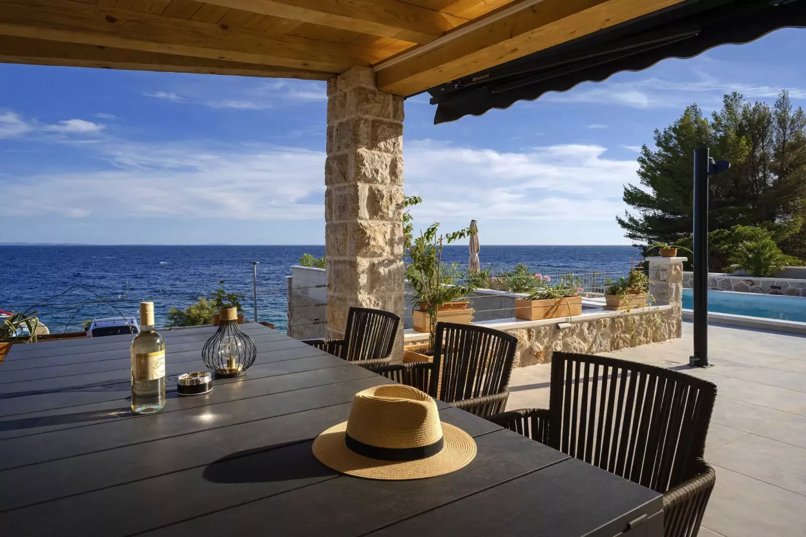 Villa Luce di Mare - Three Bedroom Villa with Pool-Terrace