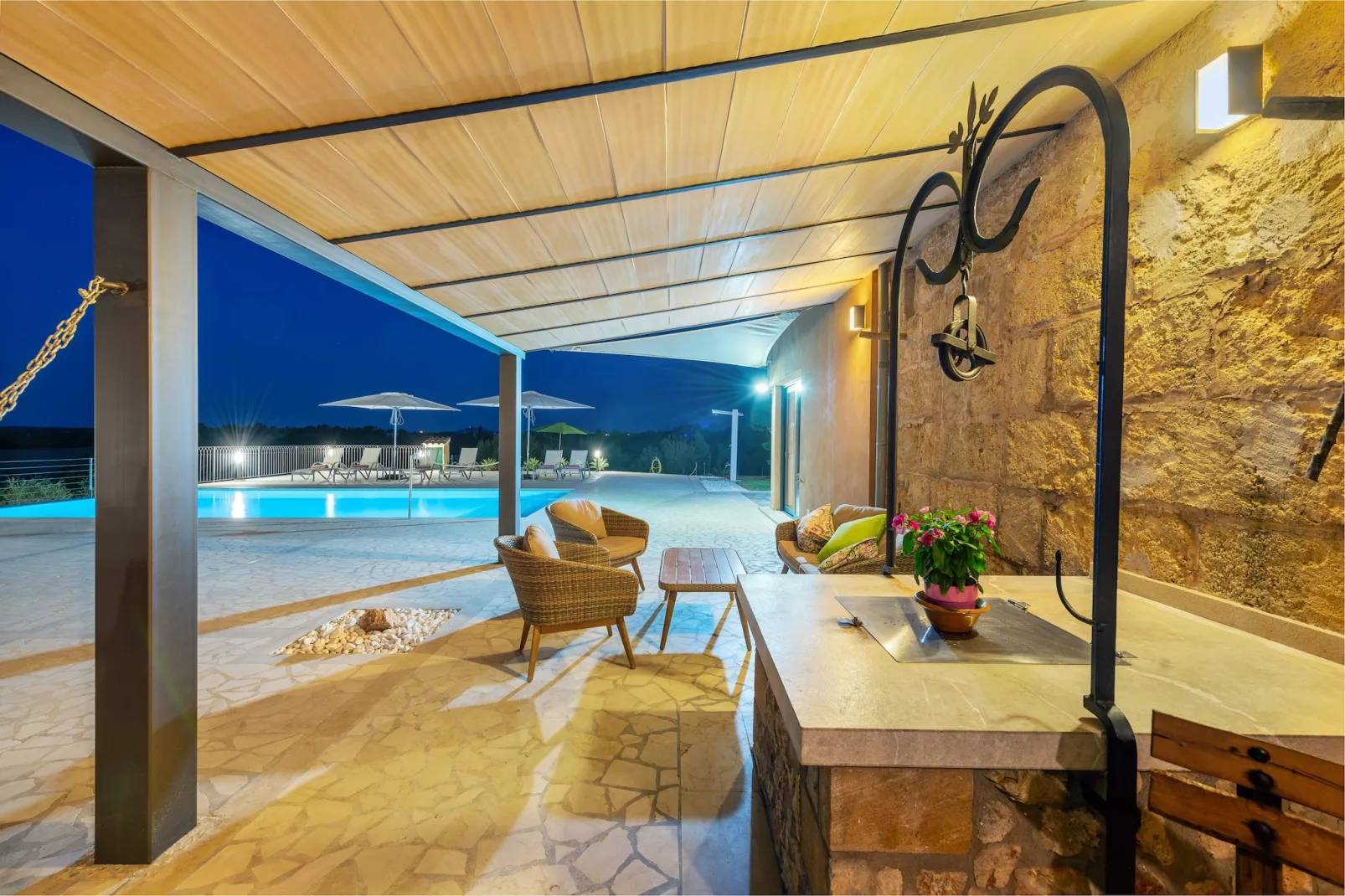Son Vador-Terrace balcony