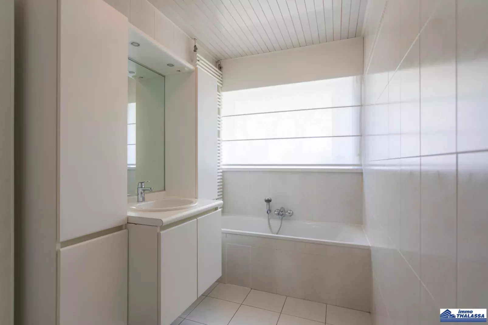 At Home-Salle de bain