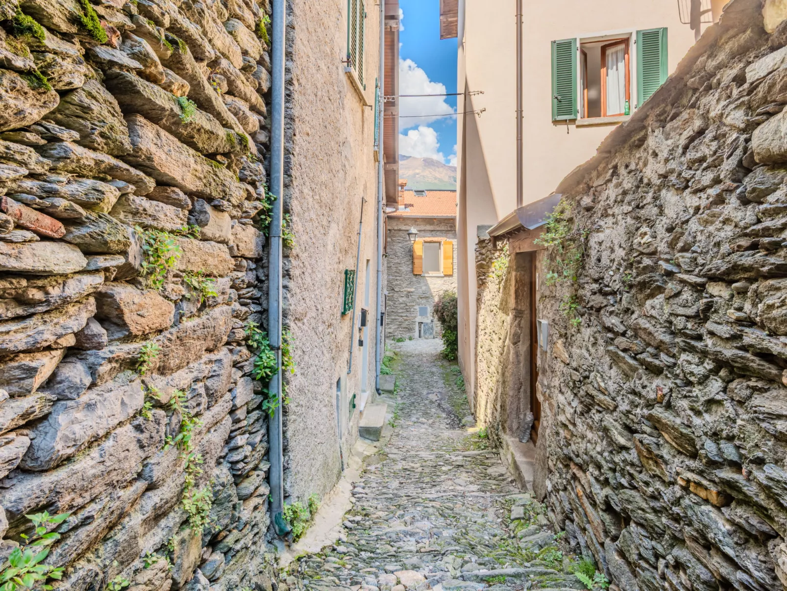 Castello-Draußen