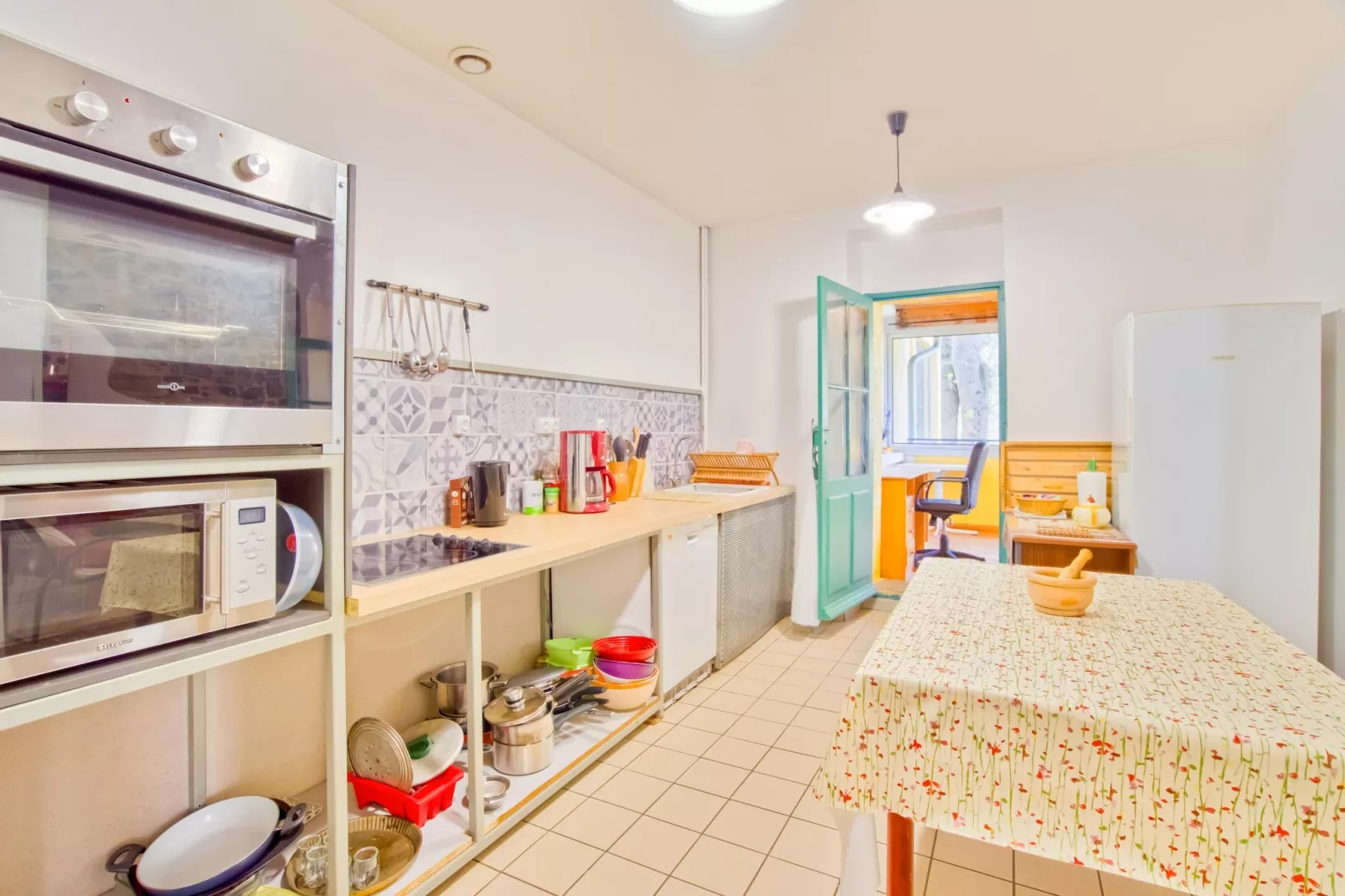 L'Atelier des Fileuses-Kitchen