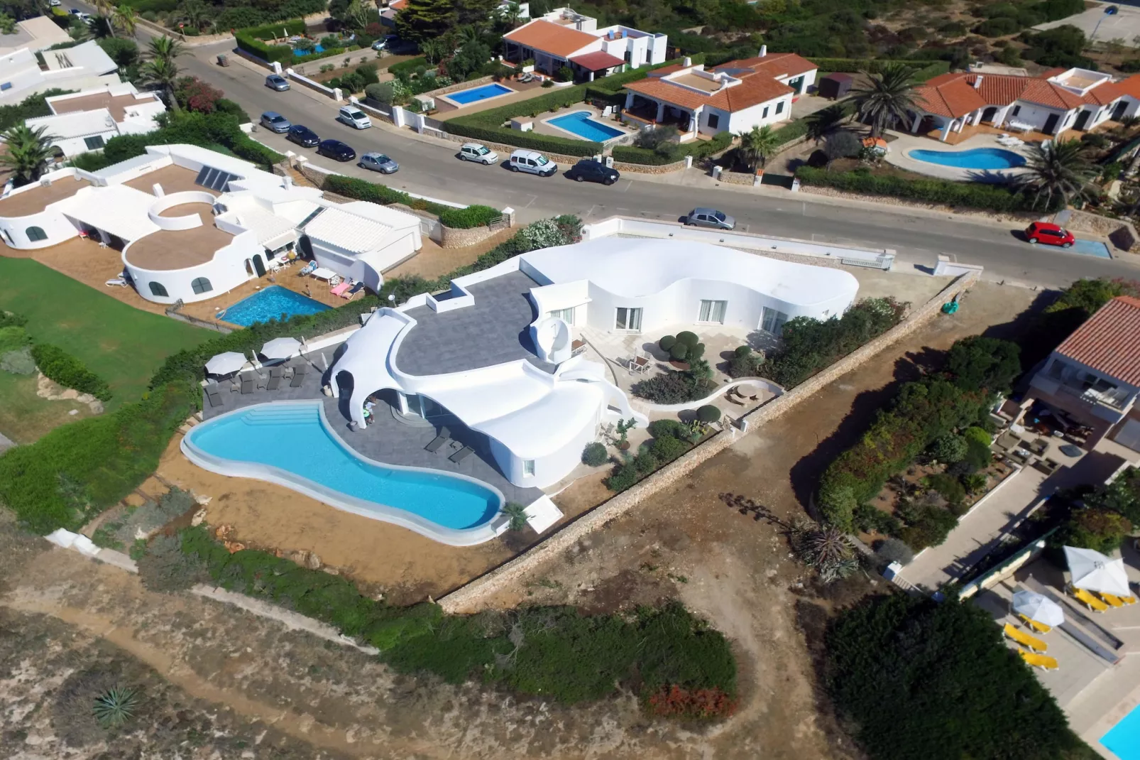 Villa Gaudina-Areas summer 1km