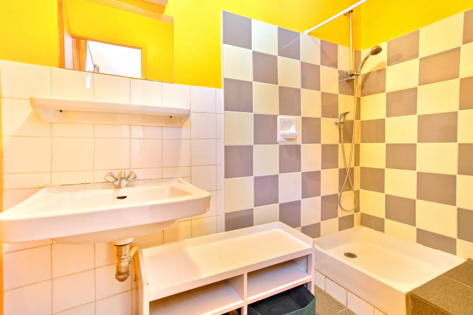 Les Cousinades-Bathroom