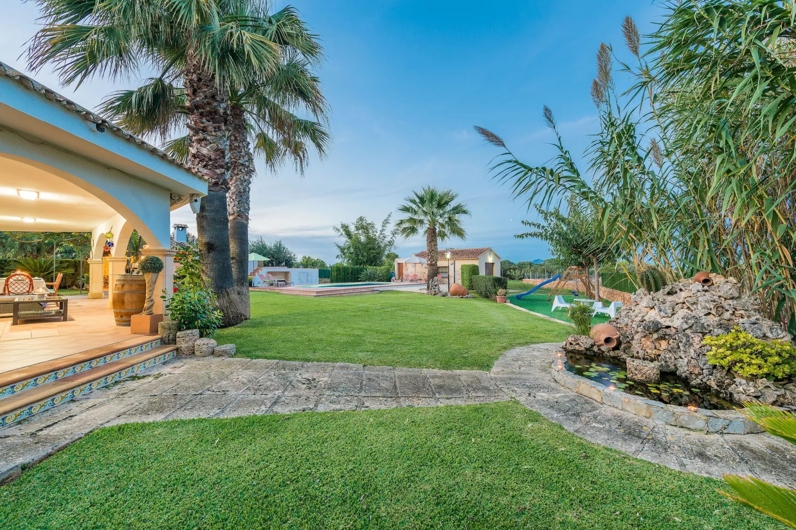 Santa Eulalia Petit-Aussicht Sommer