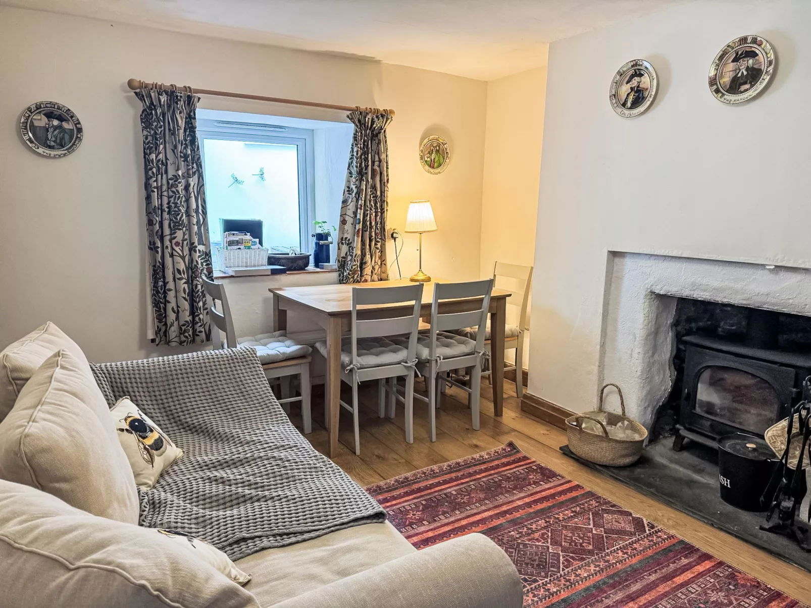 Seaforth Cottage-Inside