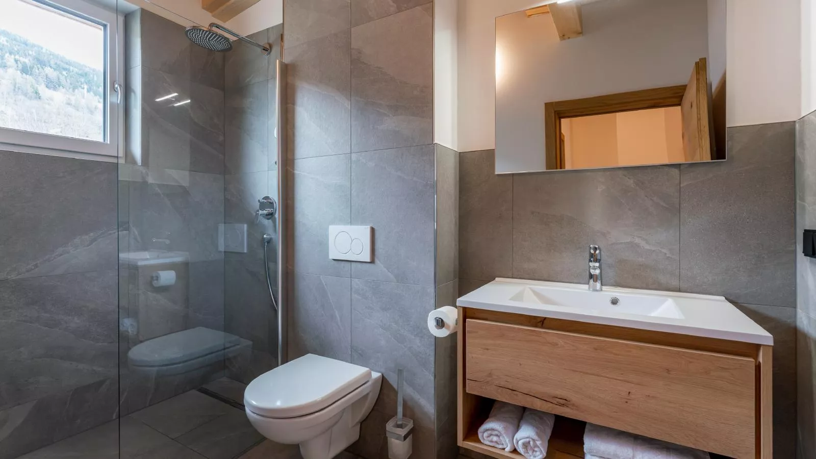 Bergzicht-Badezimmer