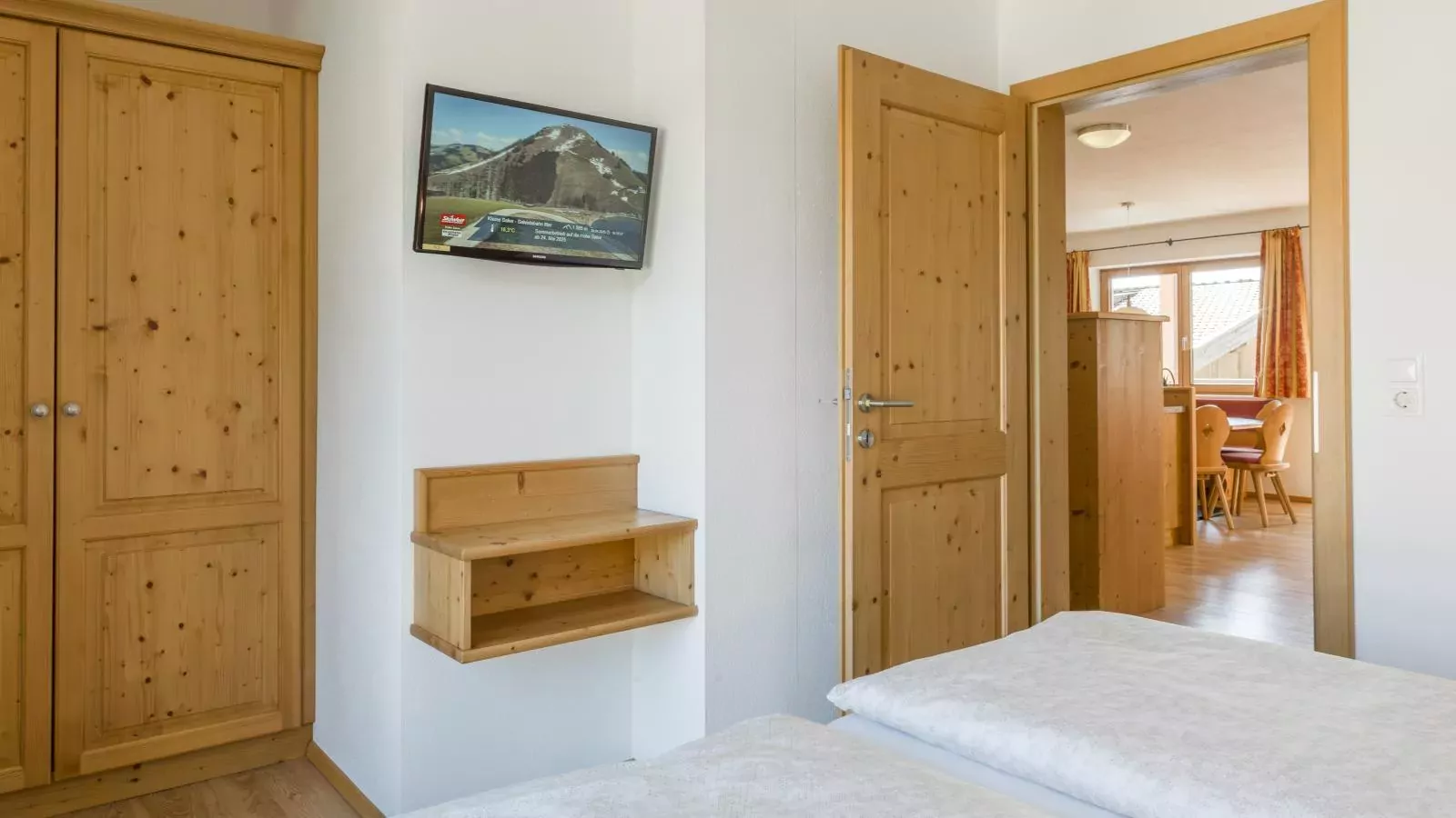 Next To The Ski Lift A 3 und A 4-Chambre
