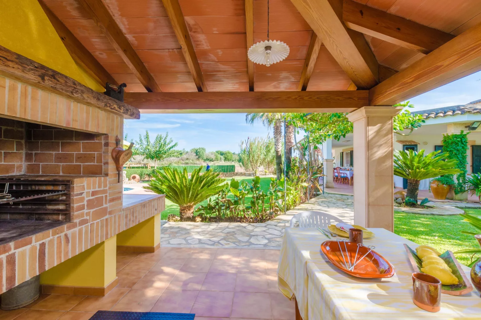 Santa Eulalia Petit-Einrichtungen