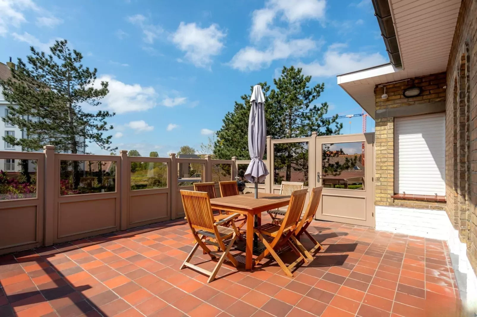 At Home-Balcon-terrasse