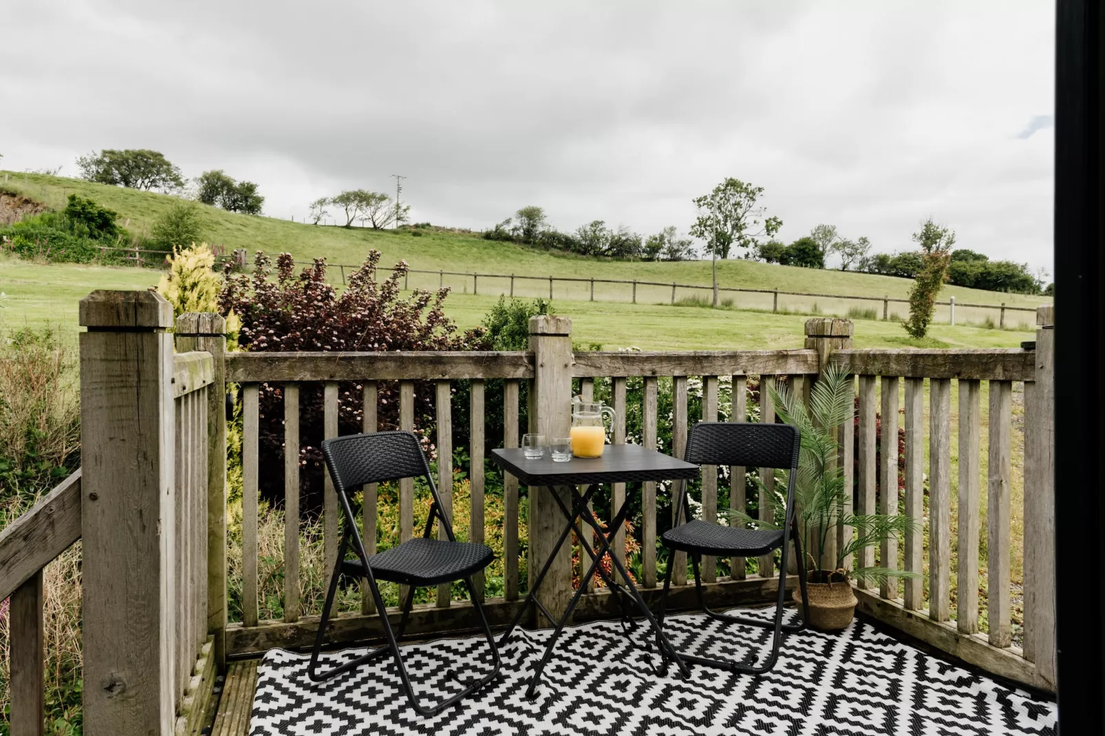 The Welsh Barn-Terrace balcony