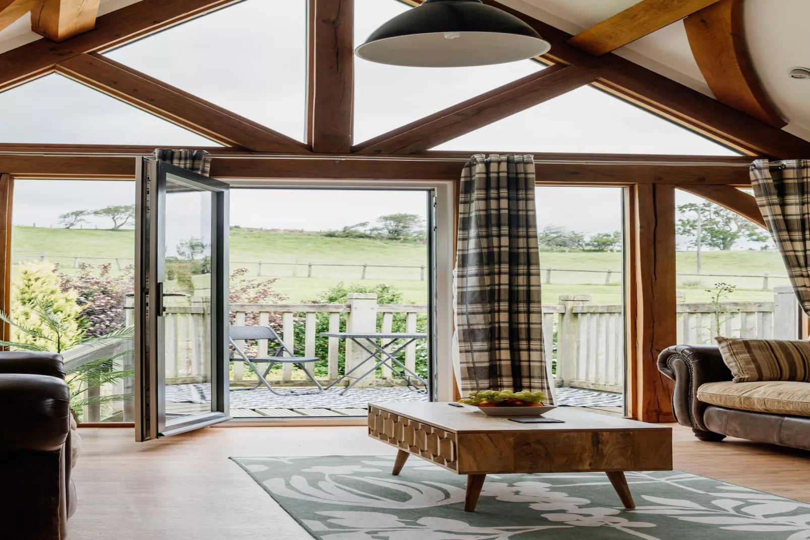 The Welsh Barn-View summer