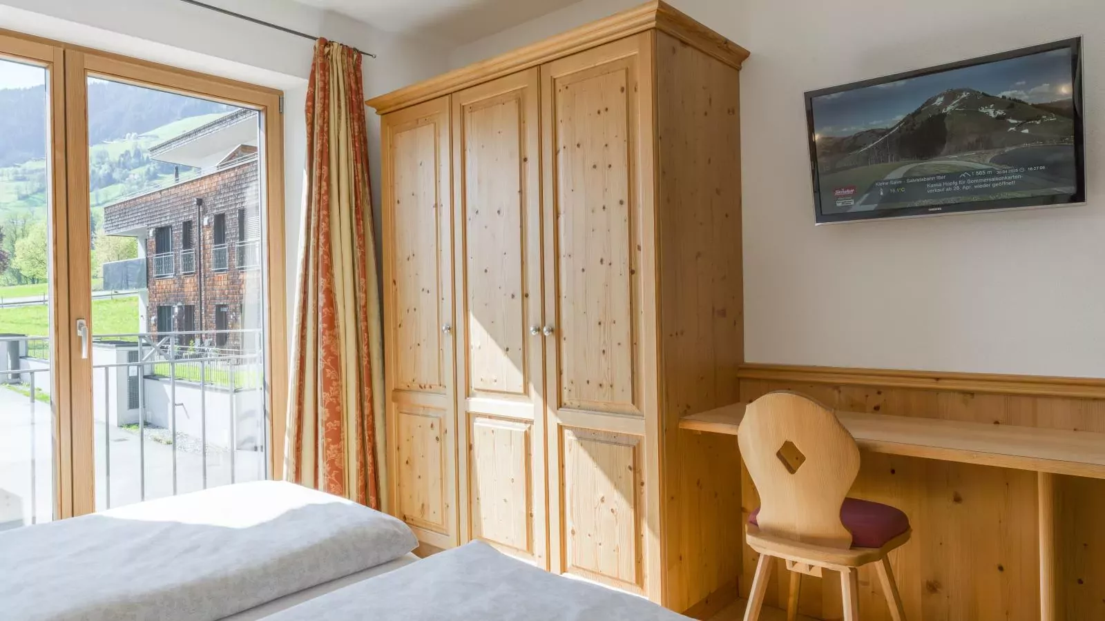 Next To The Ski Lift A 3 und A 4-Chambre