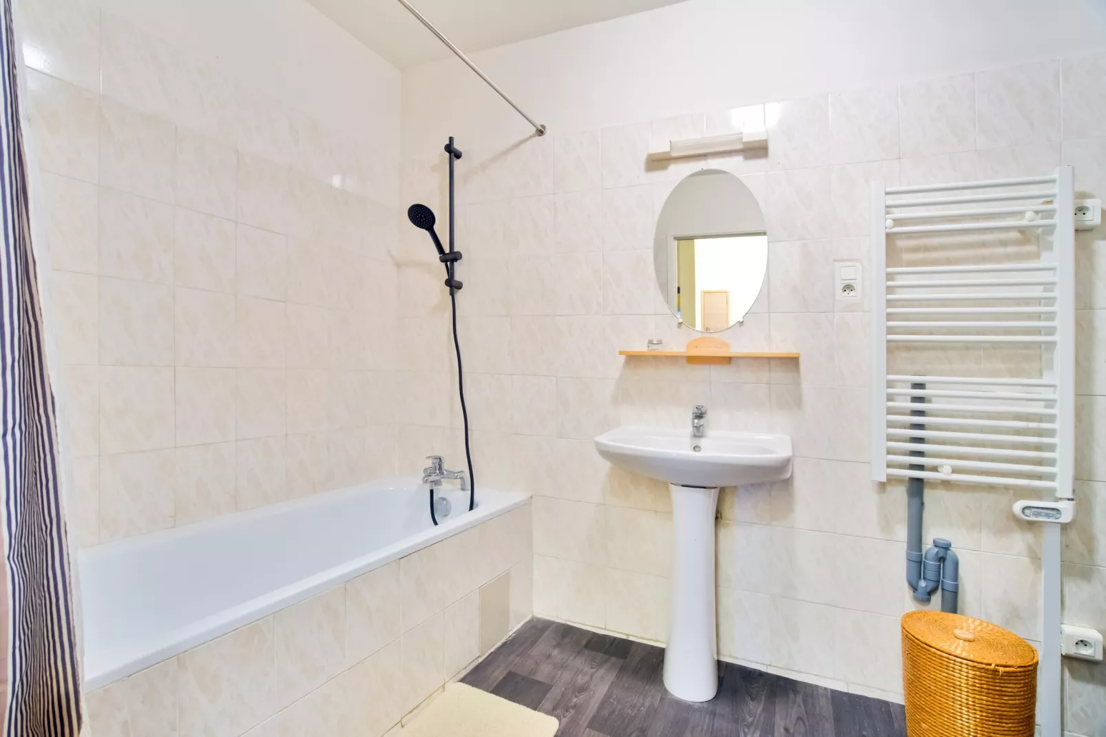 L'Atelier des Fileuses-Bathroom