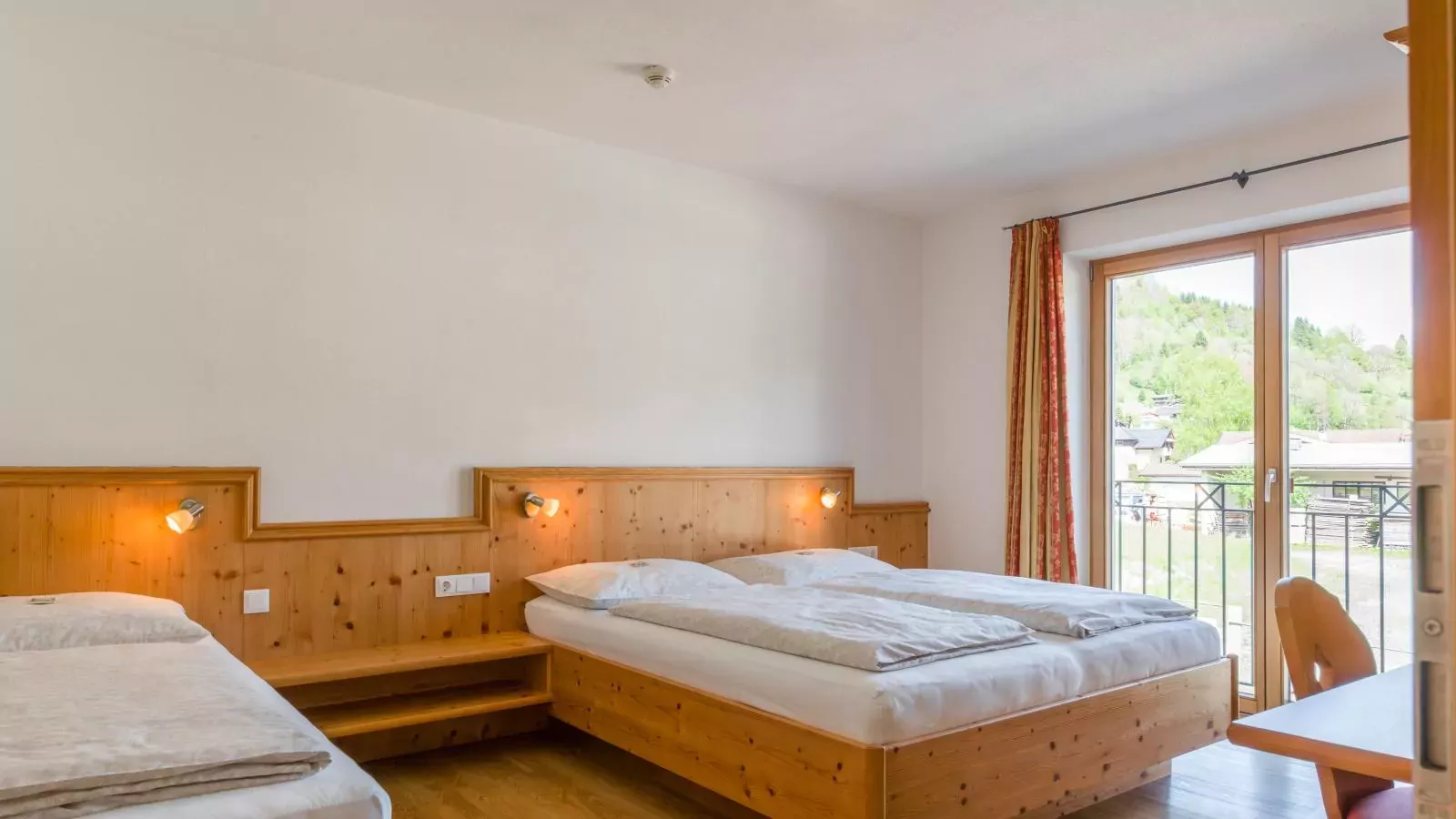 Next To The Ski Lift A 3 und A 4-Chambre