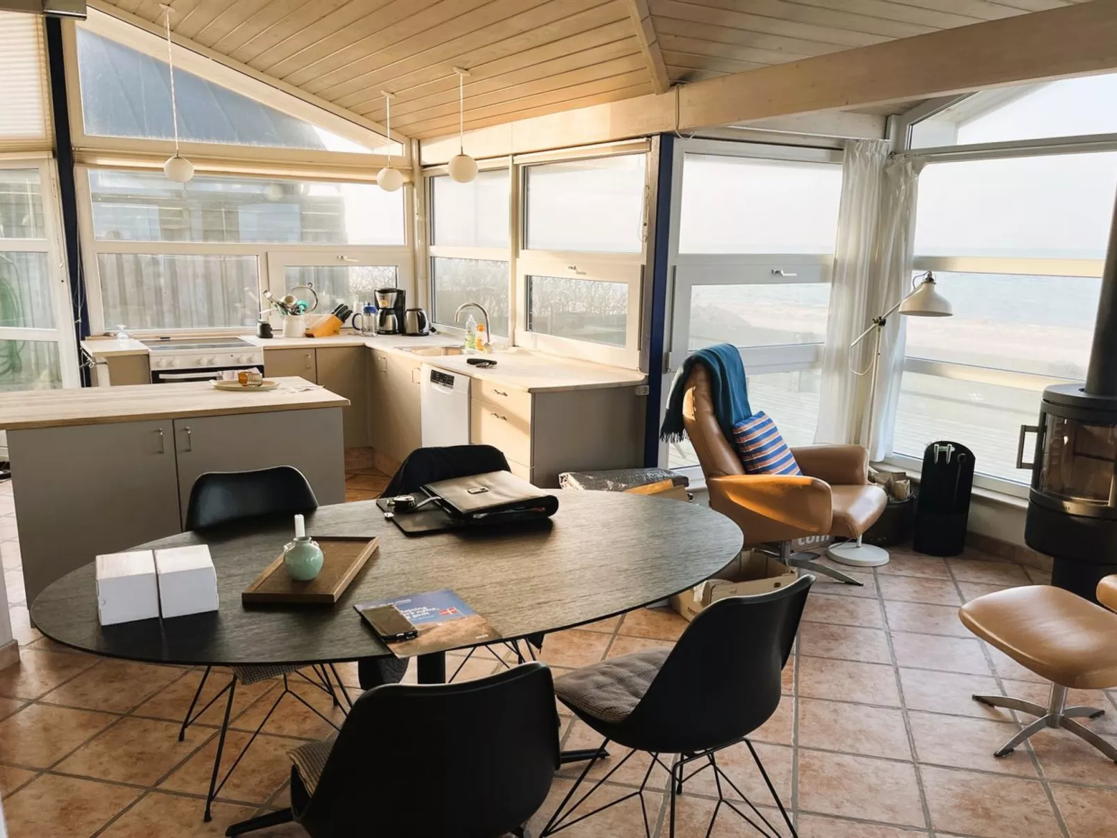 "Amila" - 10m from the sea-Drinnen