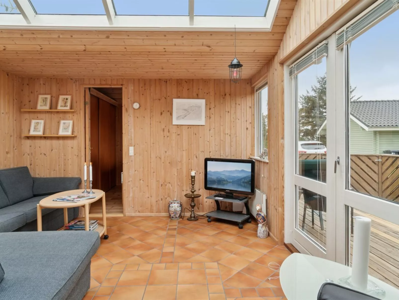 "Saija" - 100m from the sea-Drinnen