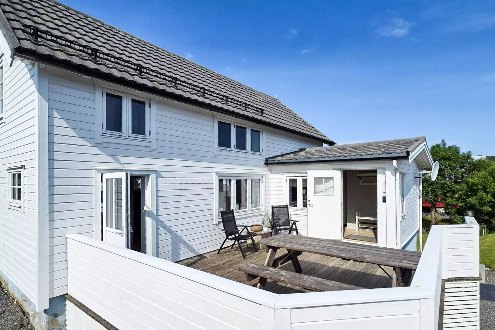 6 person holiday home in Bud