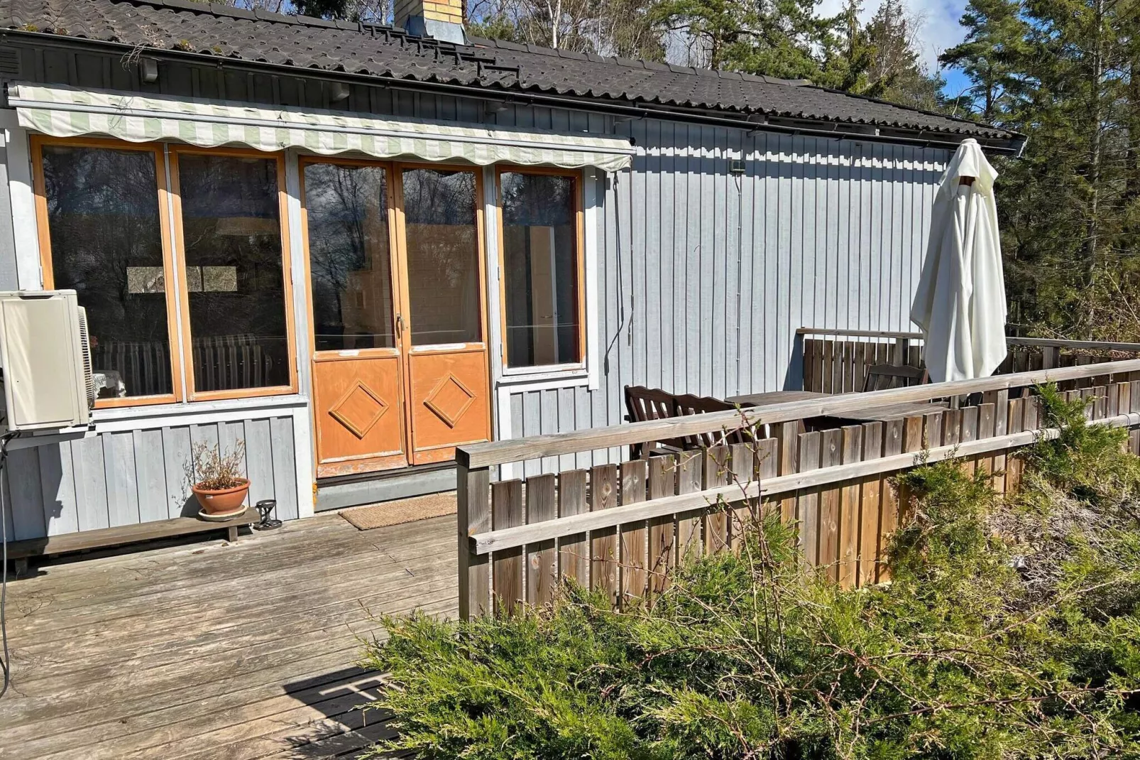 6 person holiday home in MUNSö-By Traum