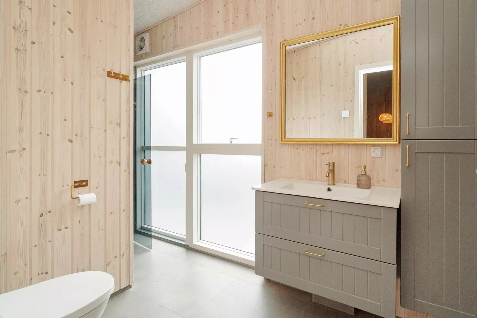8 person holiday home in Jægerspris-Indoor