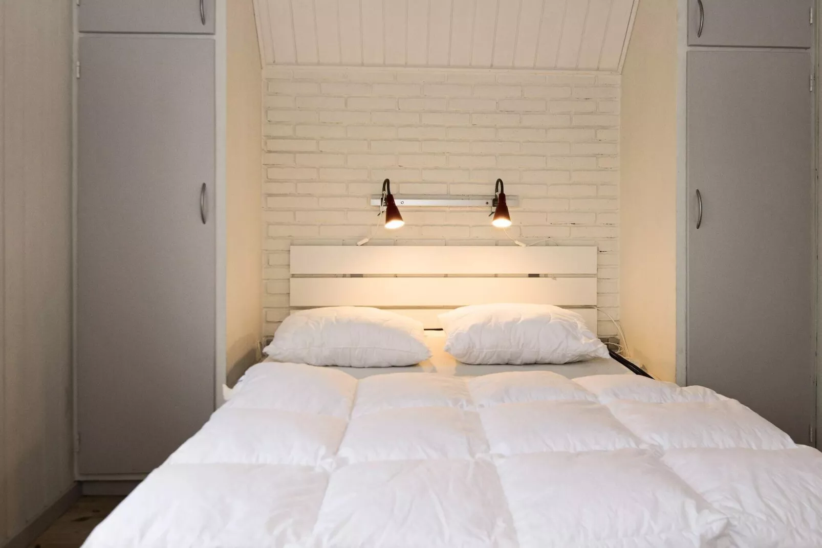 12 person holiday home in Glesborg-Indoor
