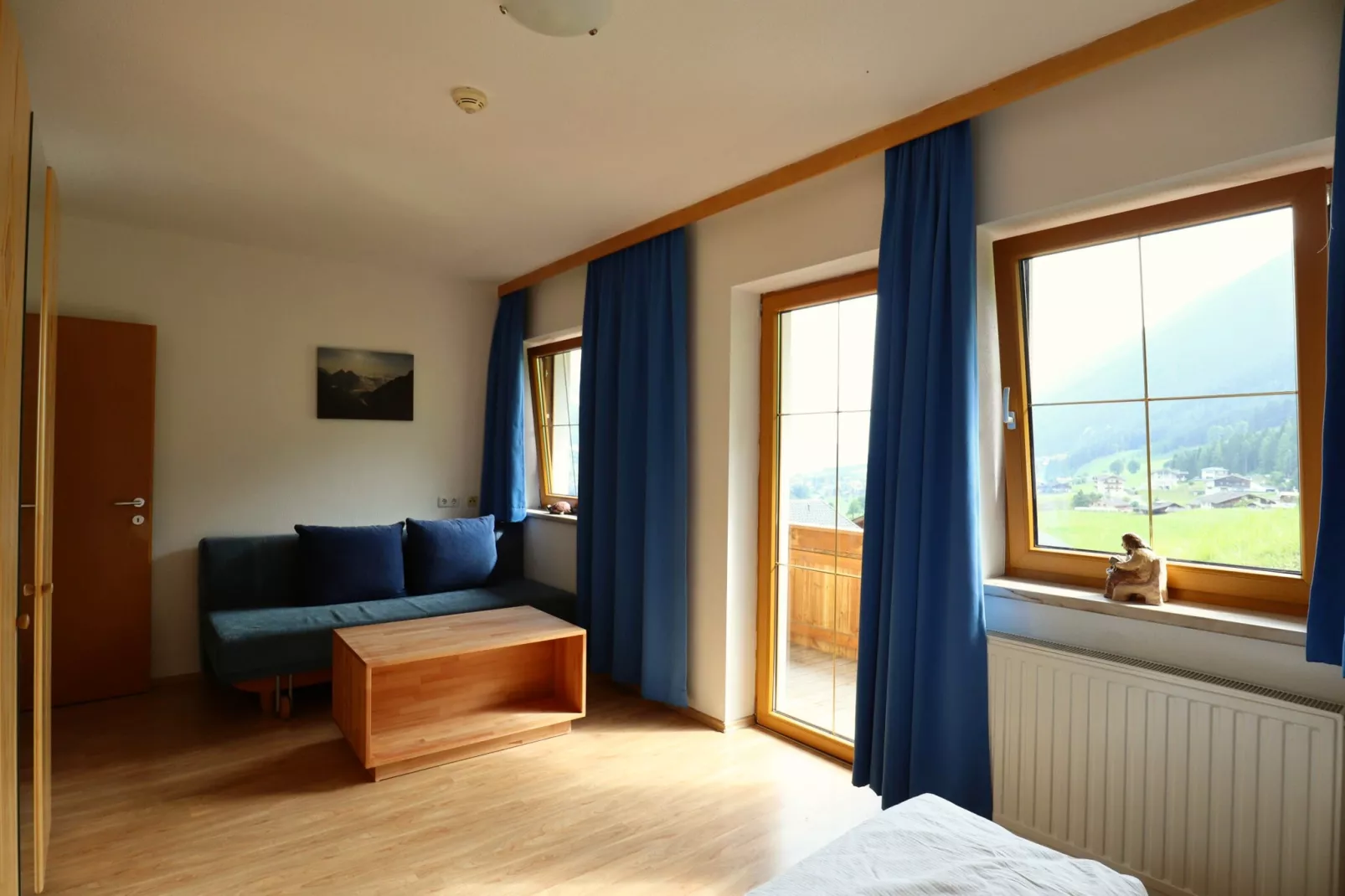 Apartment 17-Bedroom