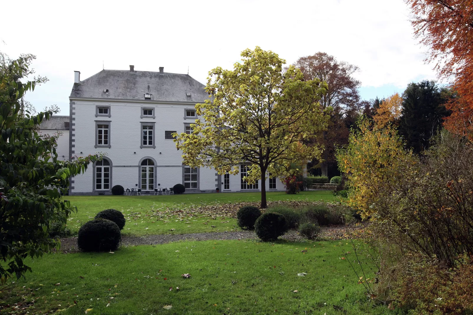 Château St-Jean-Außenbereich Sommer