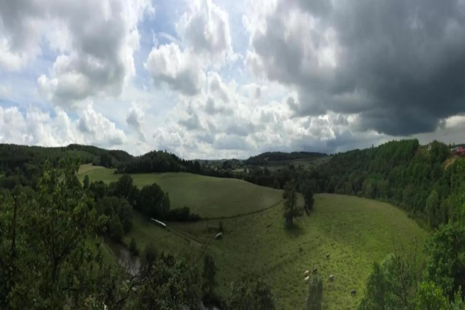 Aux Hirondelles-Zones été à 20 km