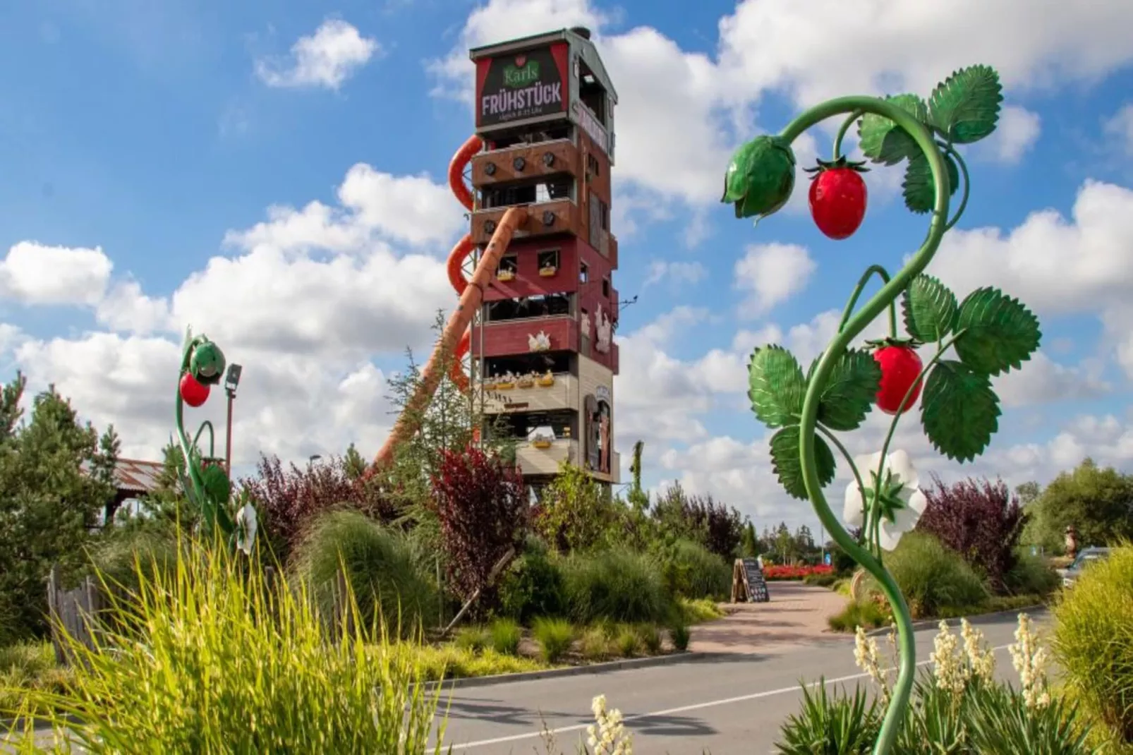 Schwalbenring nahe Karls Erdbeerhof-Zones été à 5 km