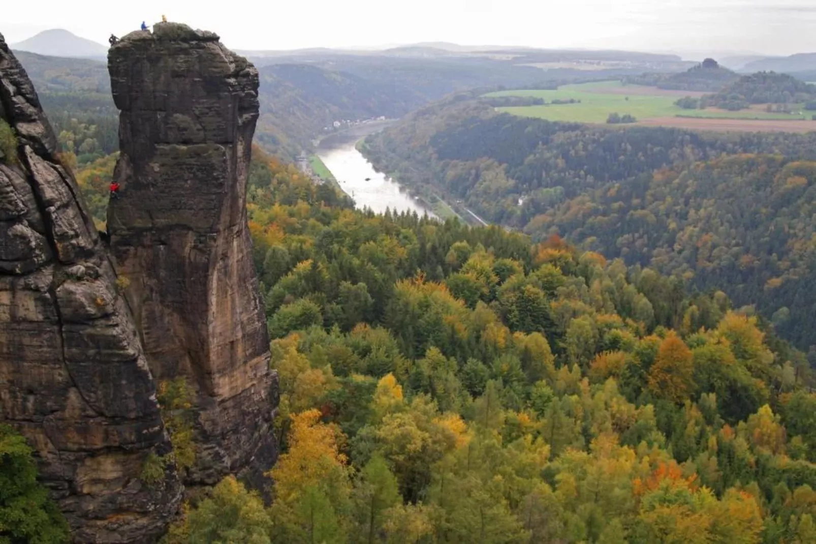 Sächsische Schweiz-Areas within 5km in summer