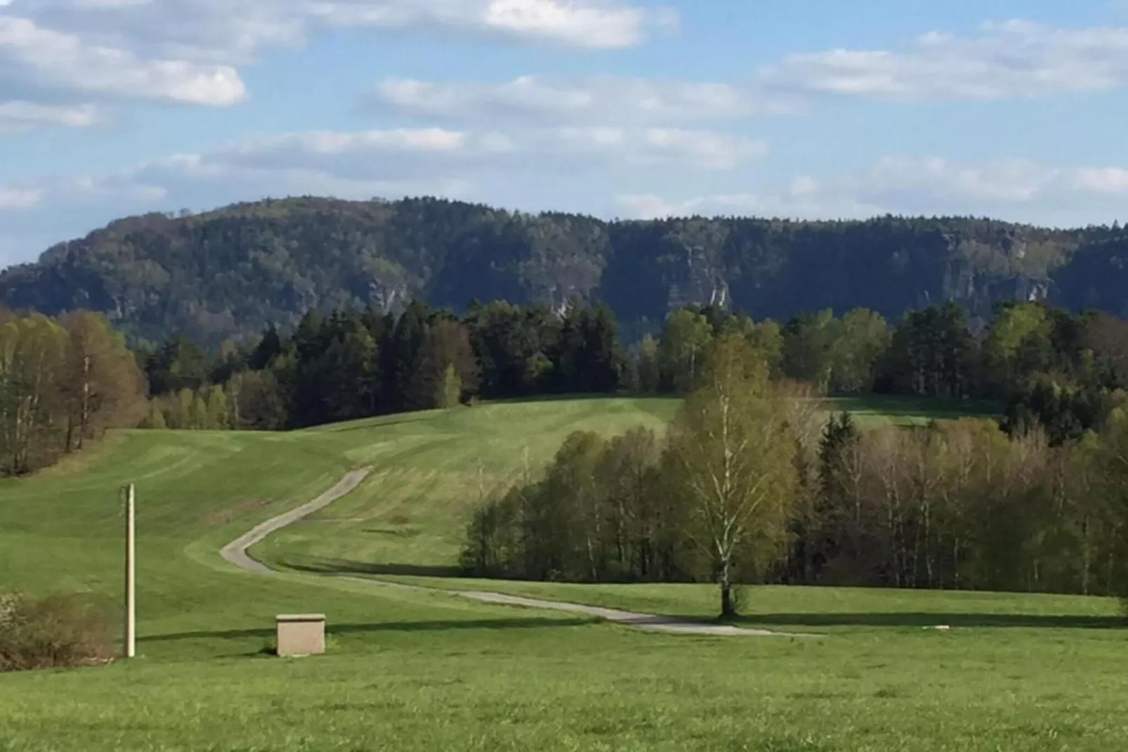 Sächsische Schweiz-Areas within 20km in summer
