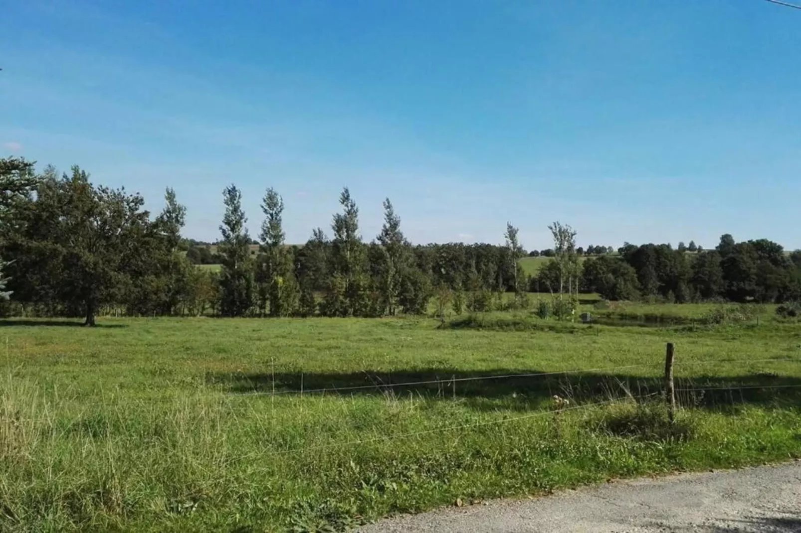 Maja-Areas within 20km in summer