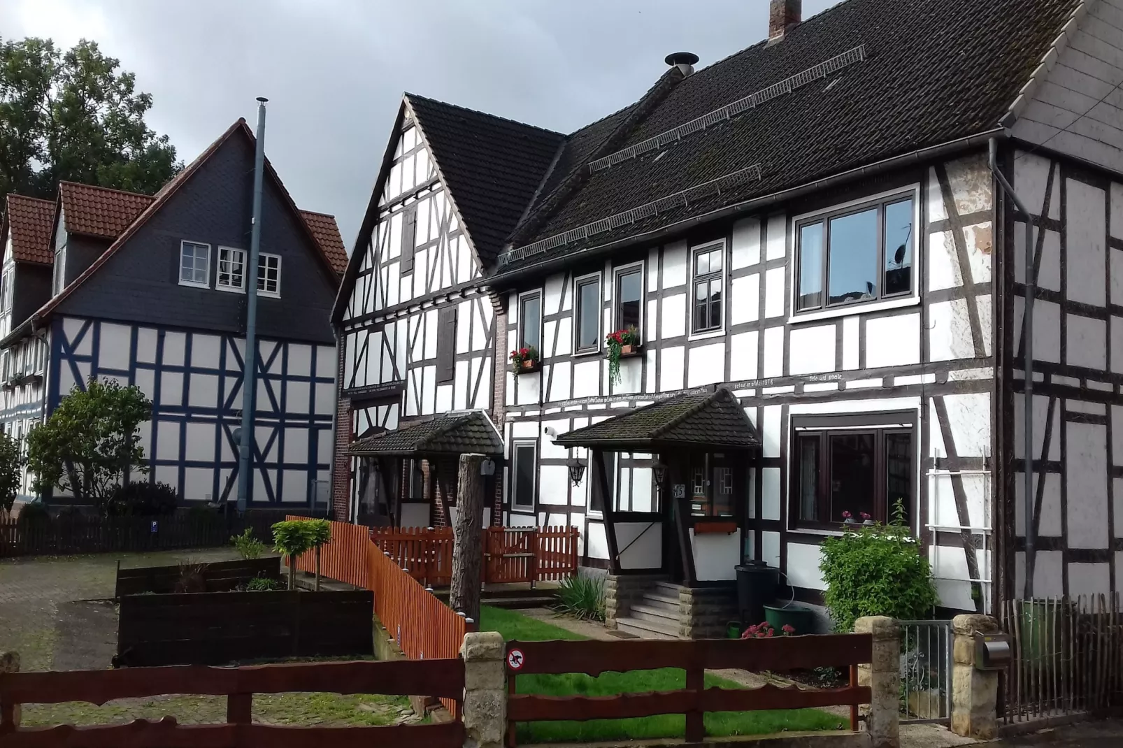 Ober-Waroldern-Außenbereich Sommer