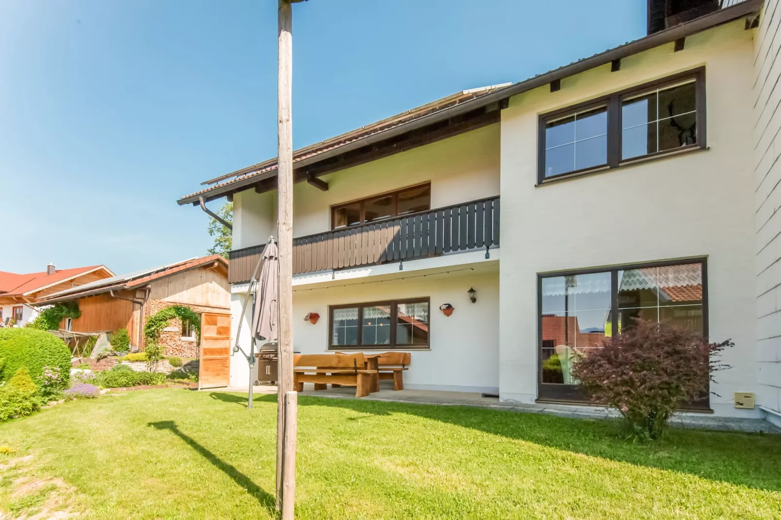 Oachkatzl-Exterior in summer