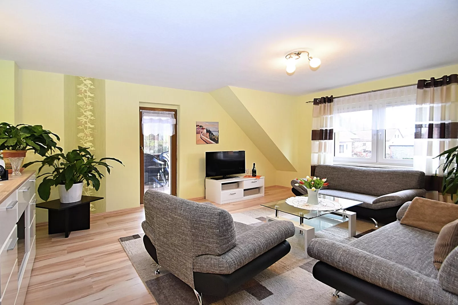 Floh-Seligenthal-Living room