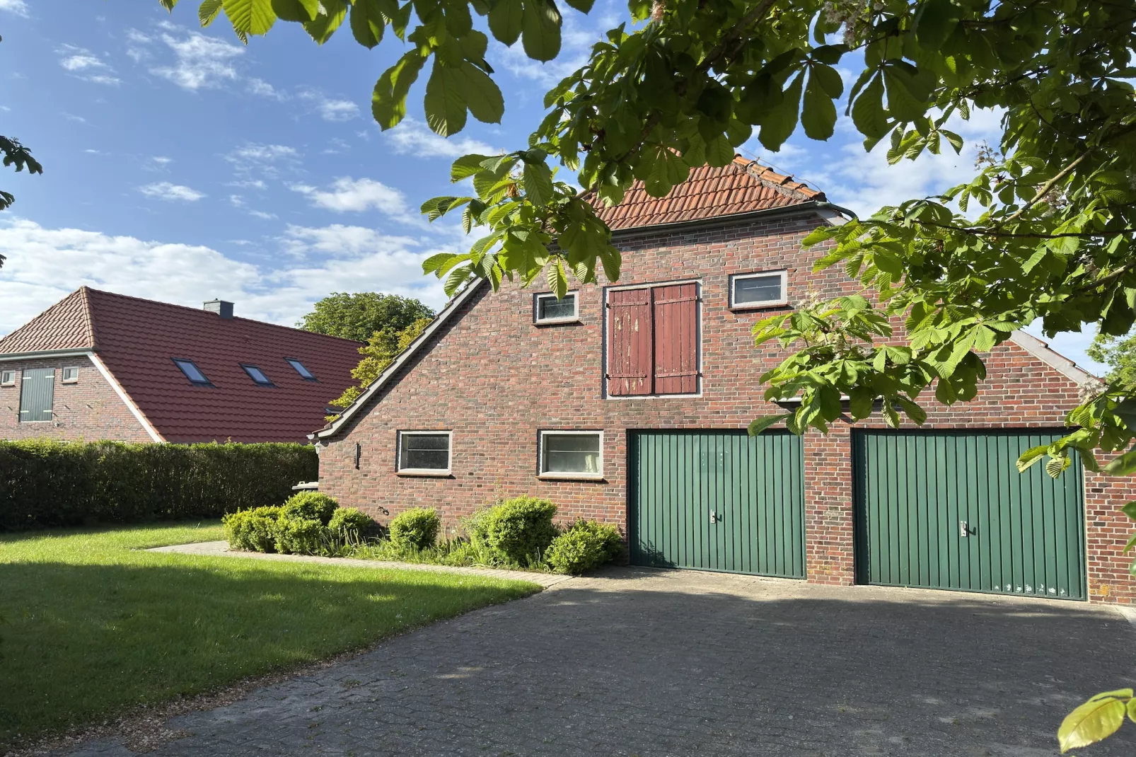 Ferienhaus mit großem Grundstück in Friederikensiel