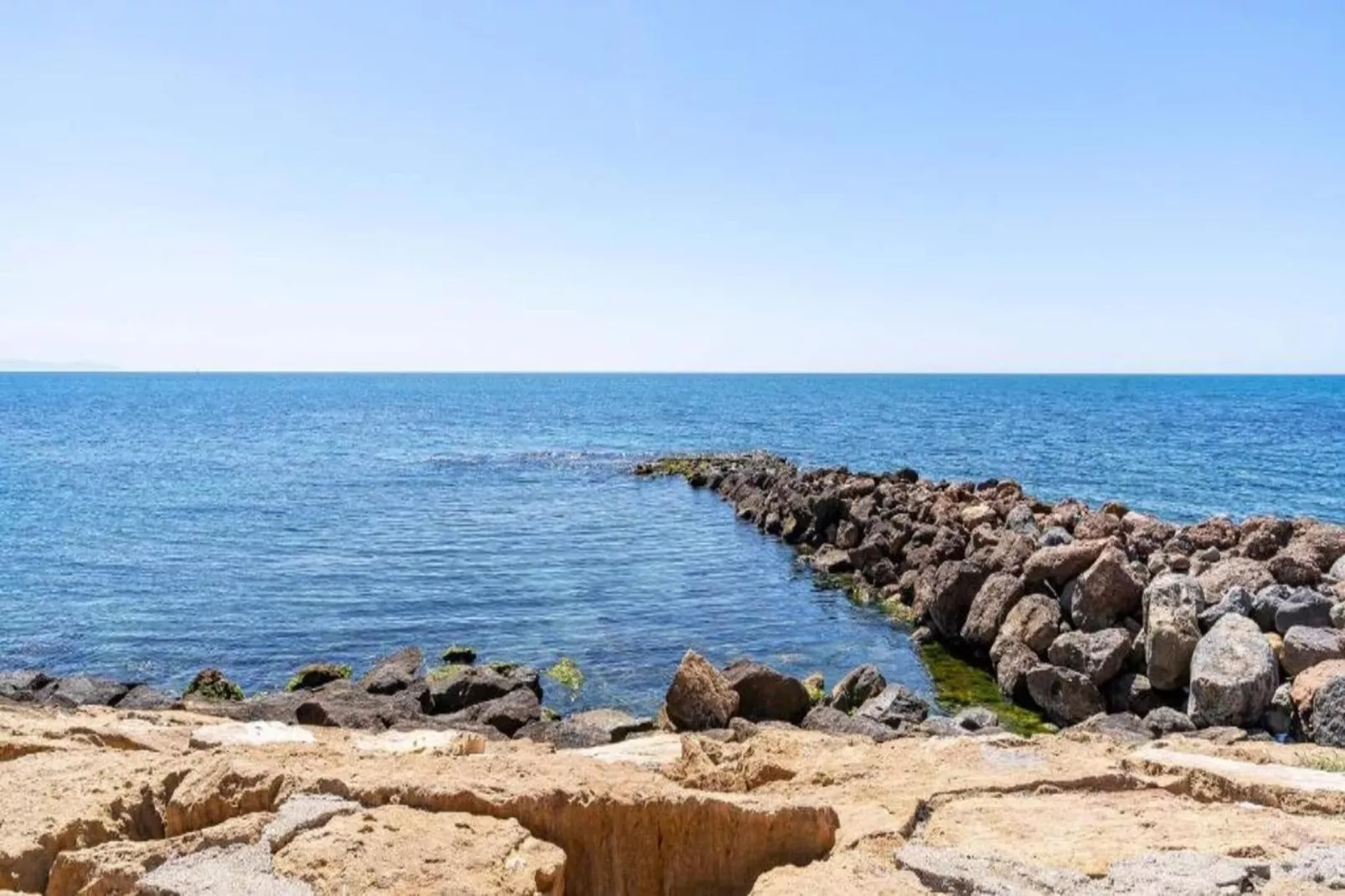 Macael Bajo 202-Areas within 20km in summer