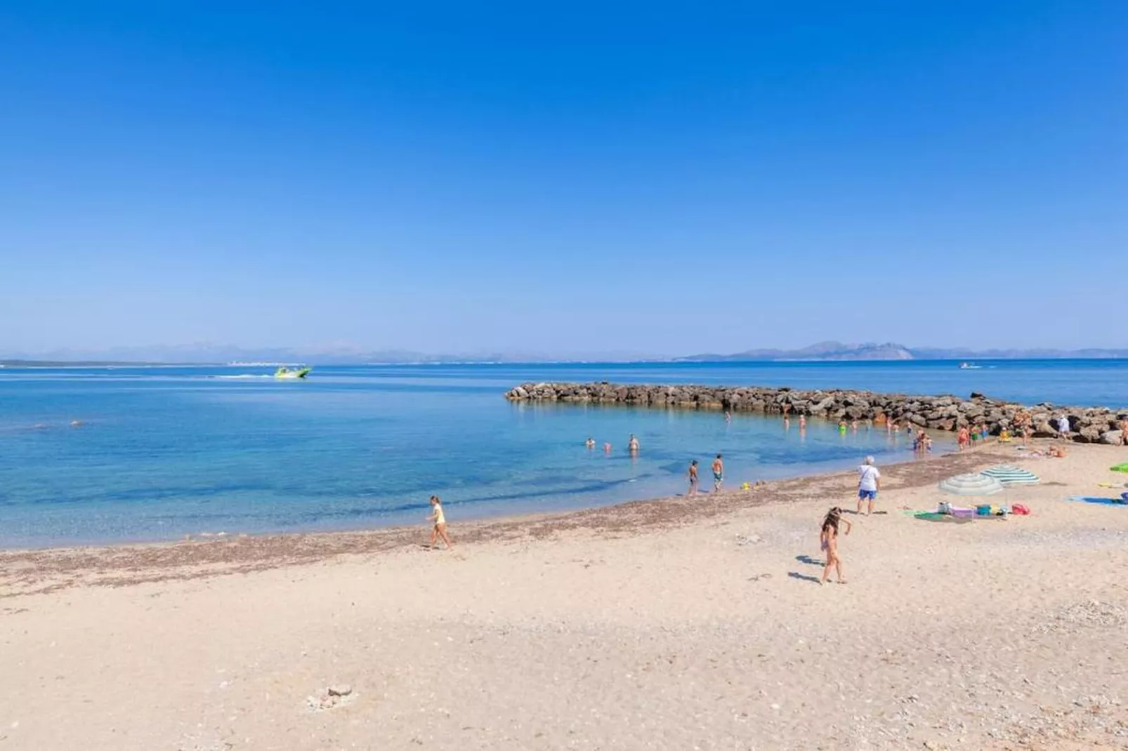 Tres Pins-Areas within 20km in summer